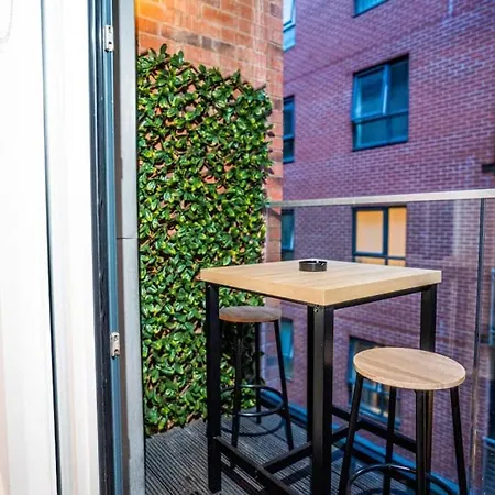 Manchester City Central Apt With Balcony & Free Parking - Including Justeat Voucher For 2-Night Stays Minimum! Exterior foto