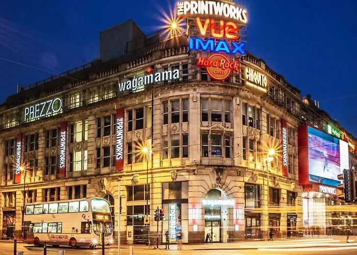 Manchester City Central Apt With Balcony & Free Parking - Including Justeat Voucher For 2-Night Stays Minimum!